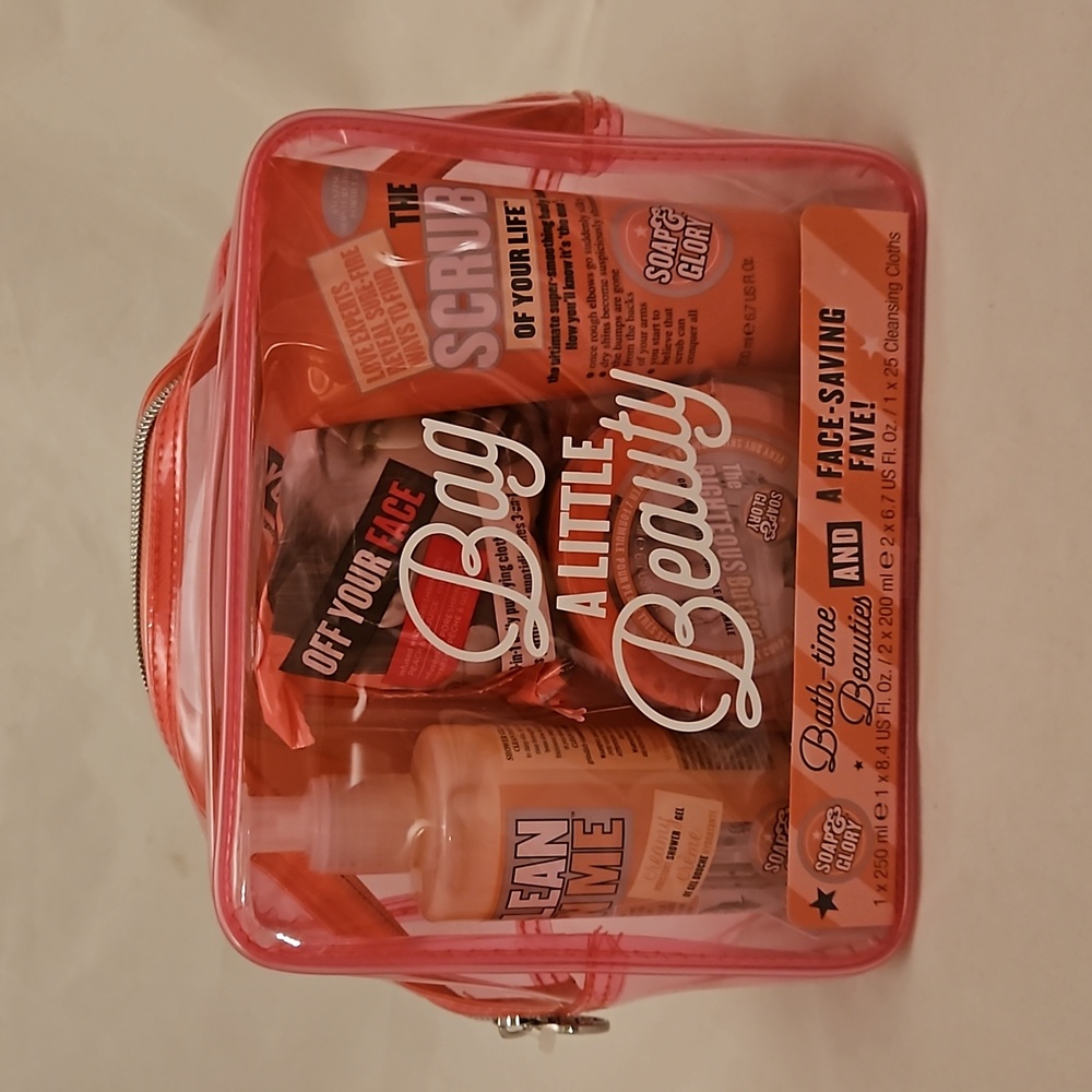 Soap & Glory Beauty Bag